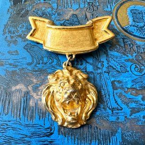 SOLD! Vintage Anne Klein Gold Roaring Lion Head Dangle Brooch - Pin Jewelry